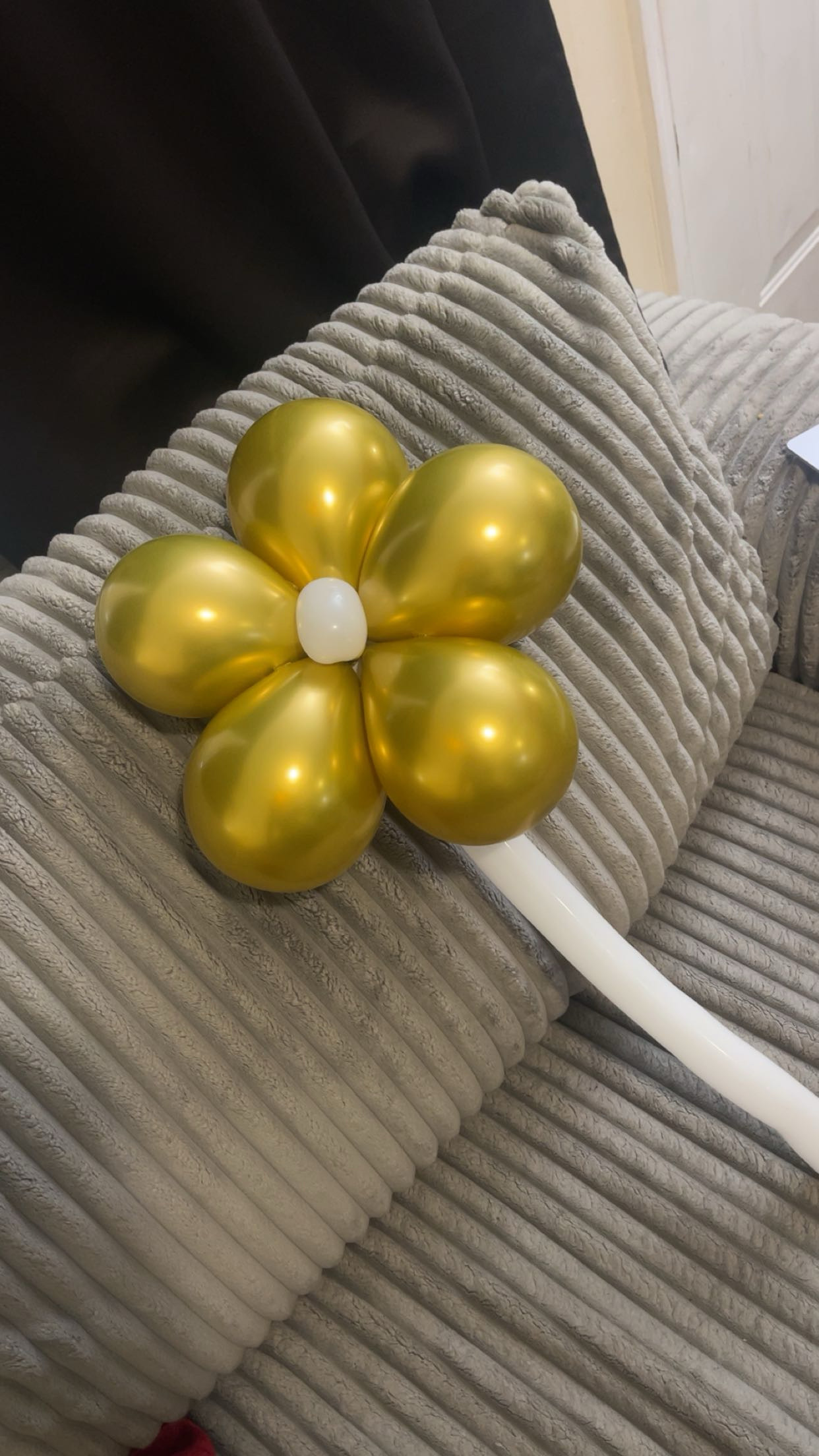 JoyPop balloon installation