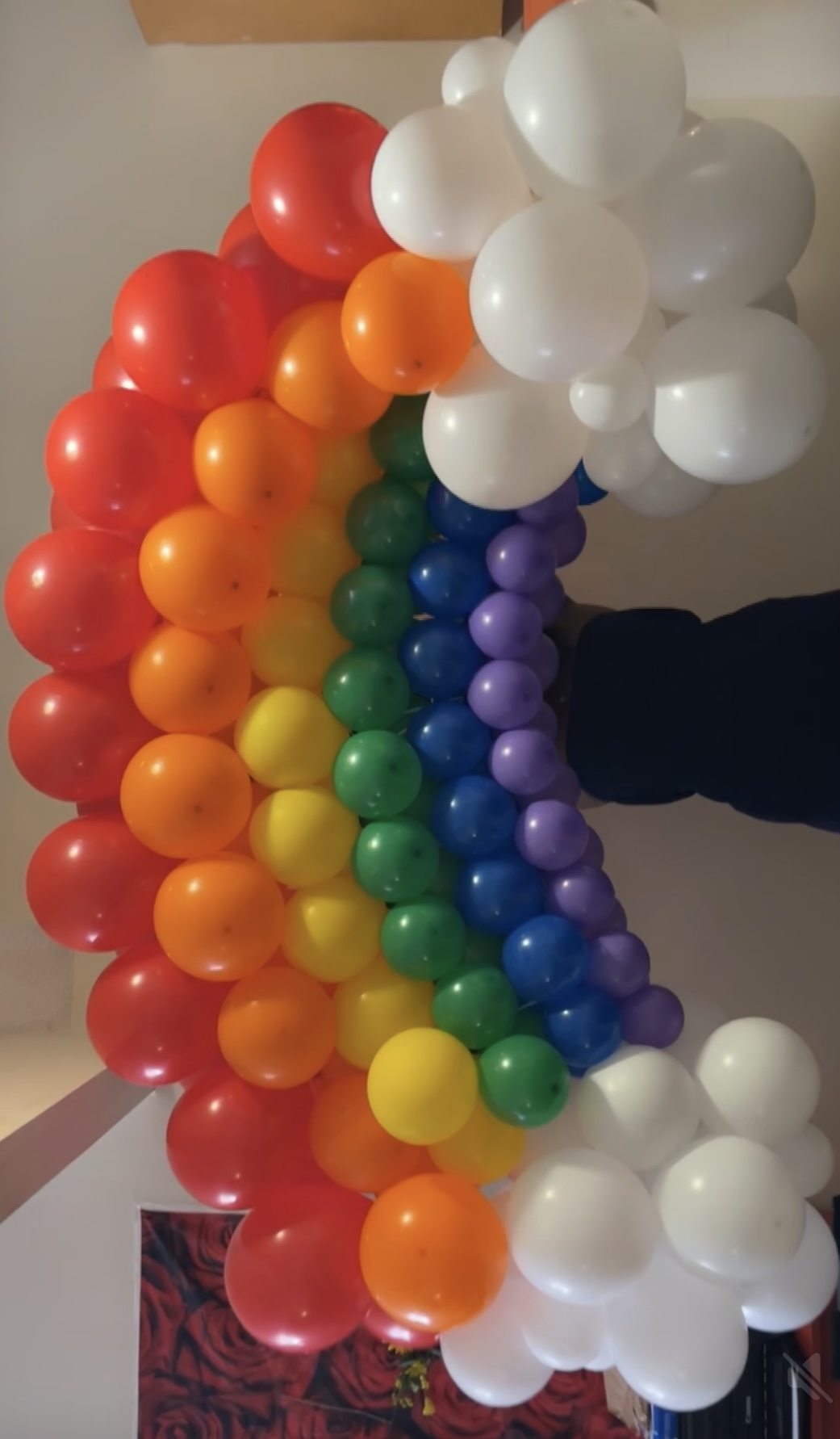 JoyPop balloon installation