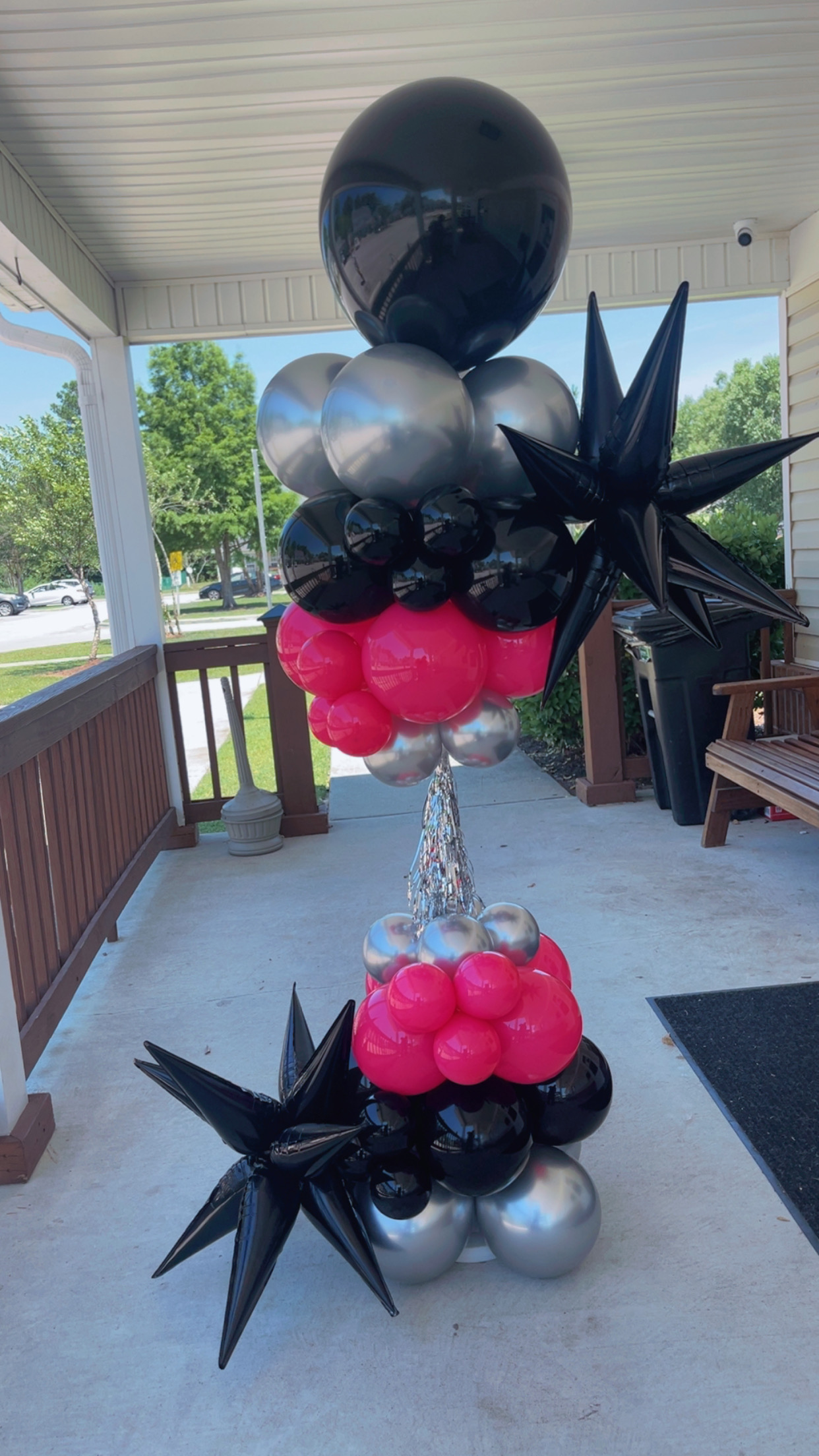 JoyPop balloon installation