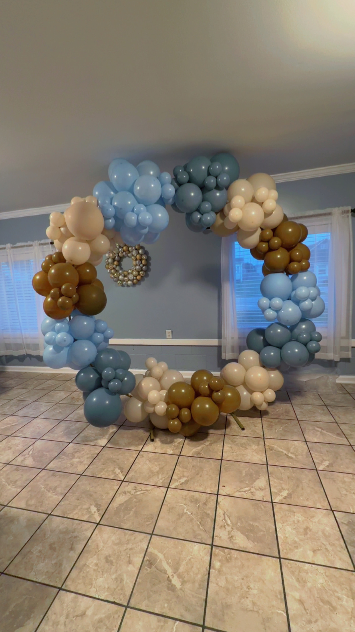 JoyPop balloon installation