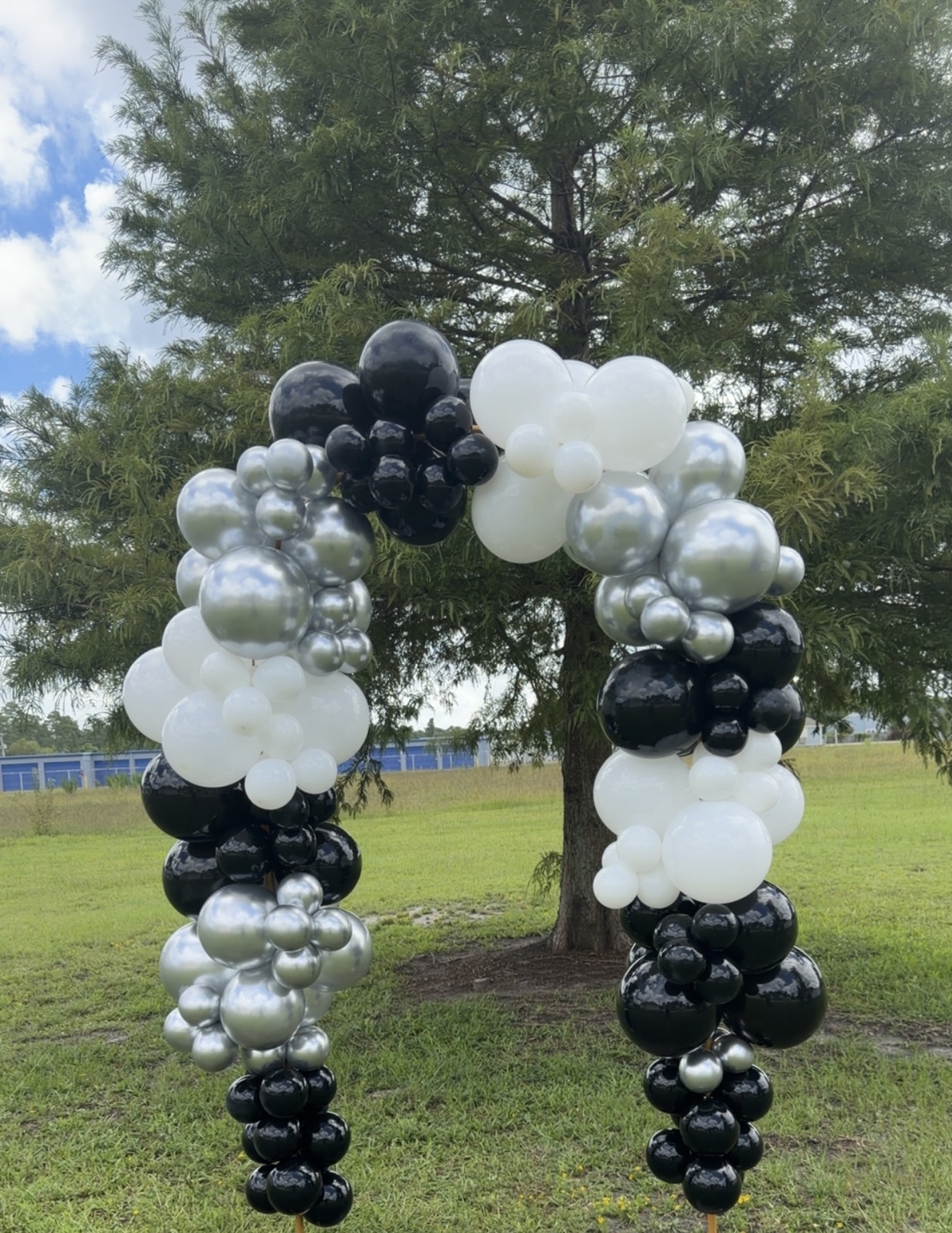 JoyPop balloon installation