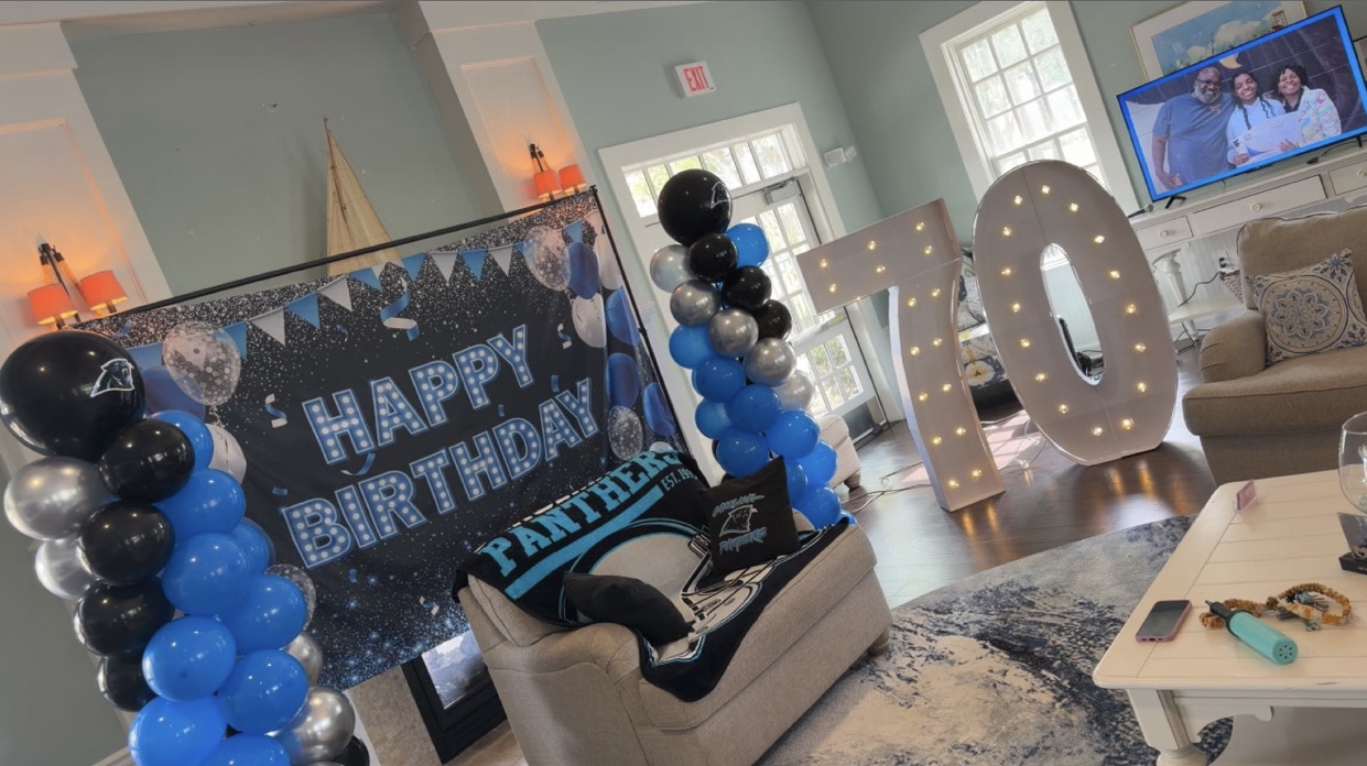 JoyPop balloon installation